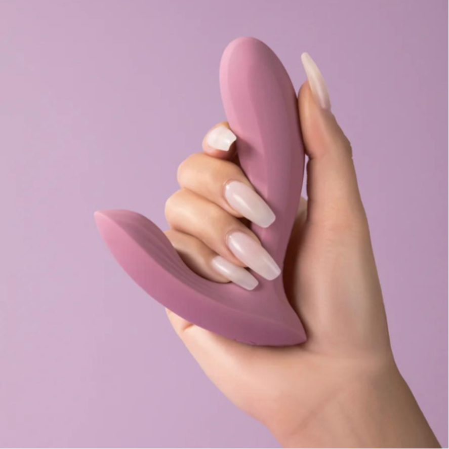 Wearable Vibrator ERICA with App - The Pink Case Sex Shop Wearable Vibrator ERICA with App - The Pink Case Sex Shop